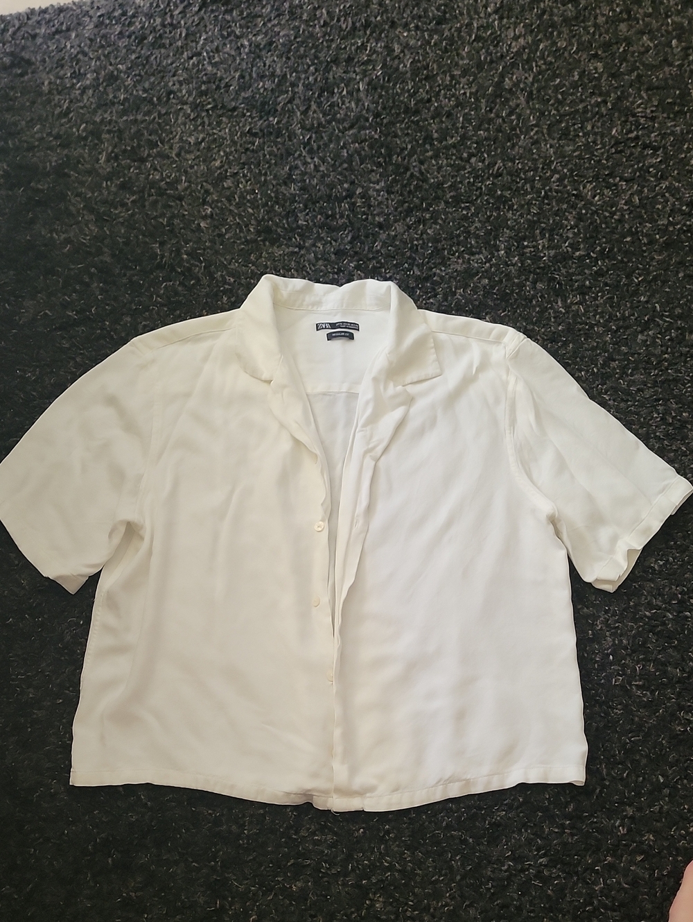 Zara White Cropped Short-Sleeve Button-Down Shirt